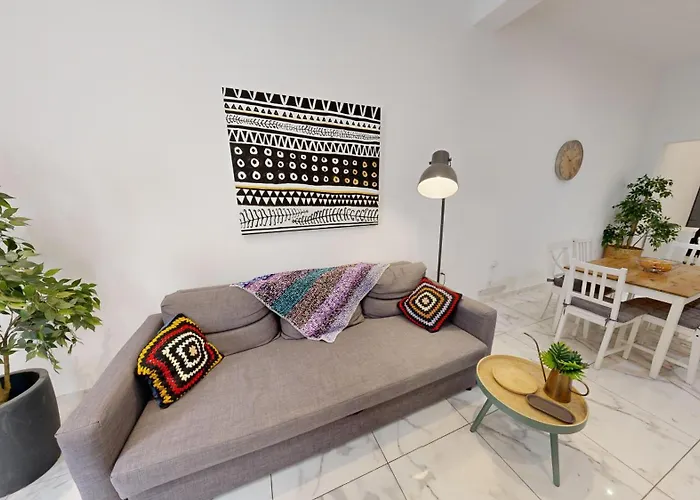 Waterfront, Lovely Steps From Promenade Apartament *