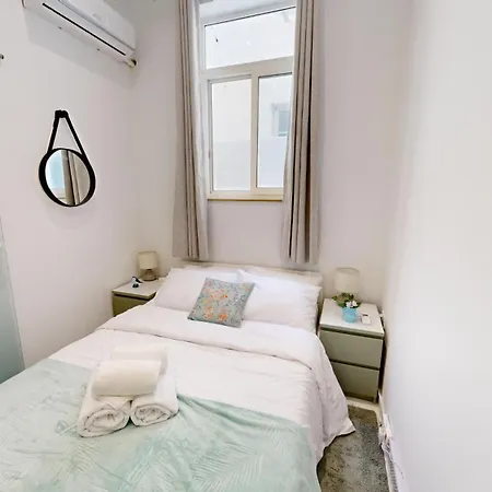 Apartamento Waterfront, Lovely Steps From Promenade