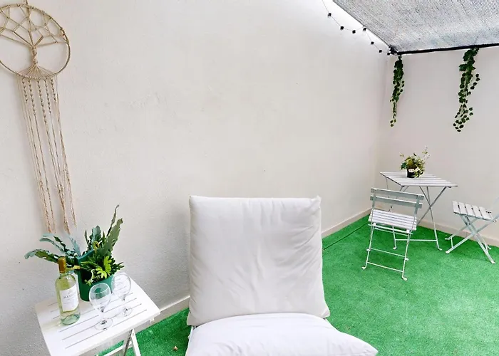 Waterfront, Lovely Steps From Promenade Gzira